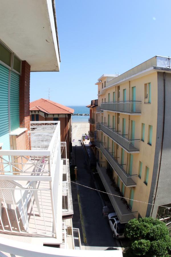 Hotel Ancora Bellaria-Igea Marina Esterno foto